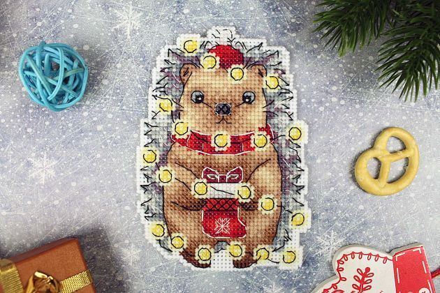 Новогодний ёжик