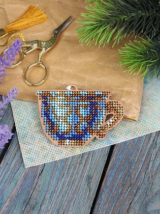 Изящный сервиз. Чашка