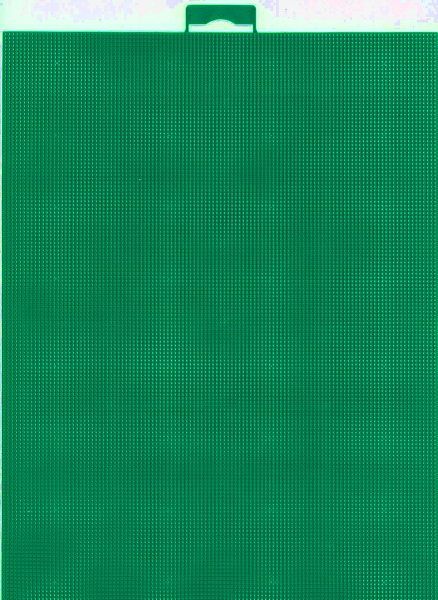 Пластиковая канва травянисто-зеленая, 14 каунт