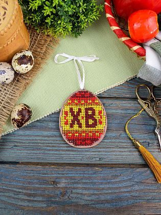 Красные узоры. Яйцо