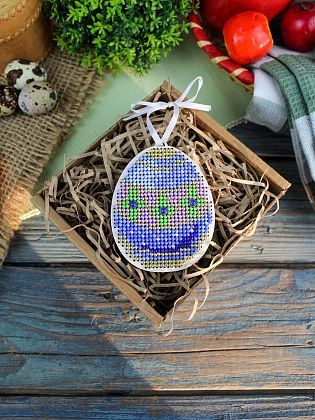 Синее с золотом яйцо